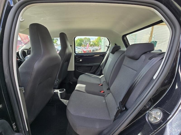 Used Volkswagen up! 2016 for sale - 73532979: Photo 20