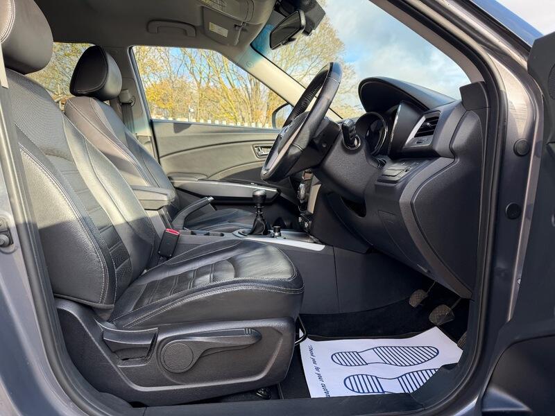 Used Ssangyong Tivoli 2017 for sale - 76592606: Photo 12