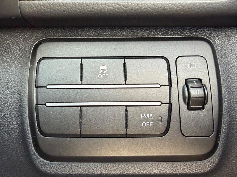 Used Ssangyong Tivoli 2017 for sale - 76592606: Photo 23