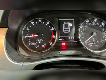 Used Skoda Fabia 2015 for sale - 77291273: Photo