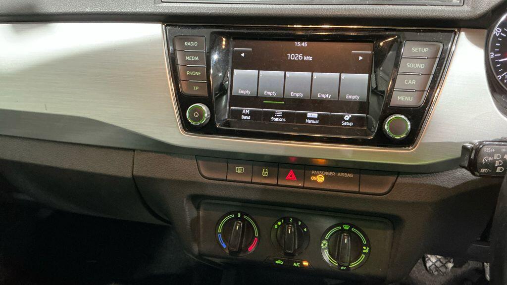 Used Skoda Fabia 2015 for sale - 77291273: Photo 6