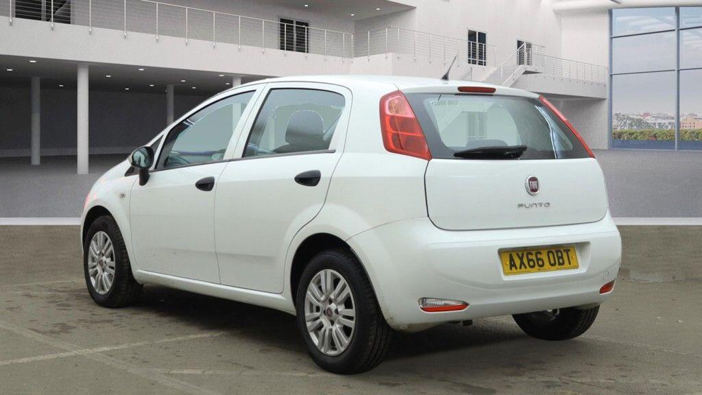 Used Fiat Punto 2017 for sale - 77882908: Photo 5