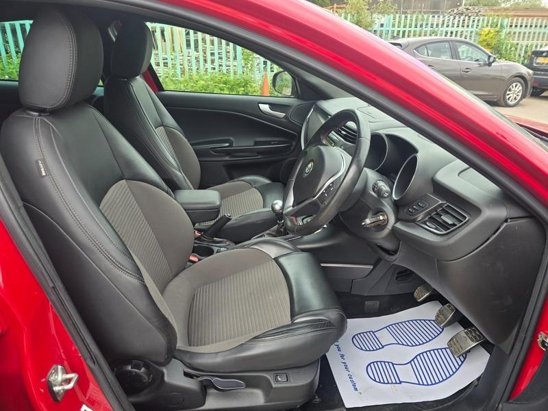 Used Alfa Romeo Giulietta 2014 for sale - 77883401: Photo 10