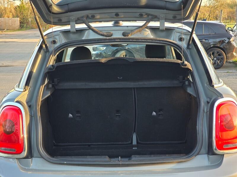 Used MINI Hatch 2017 for sale - 76765932: Photo 10