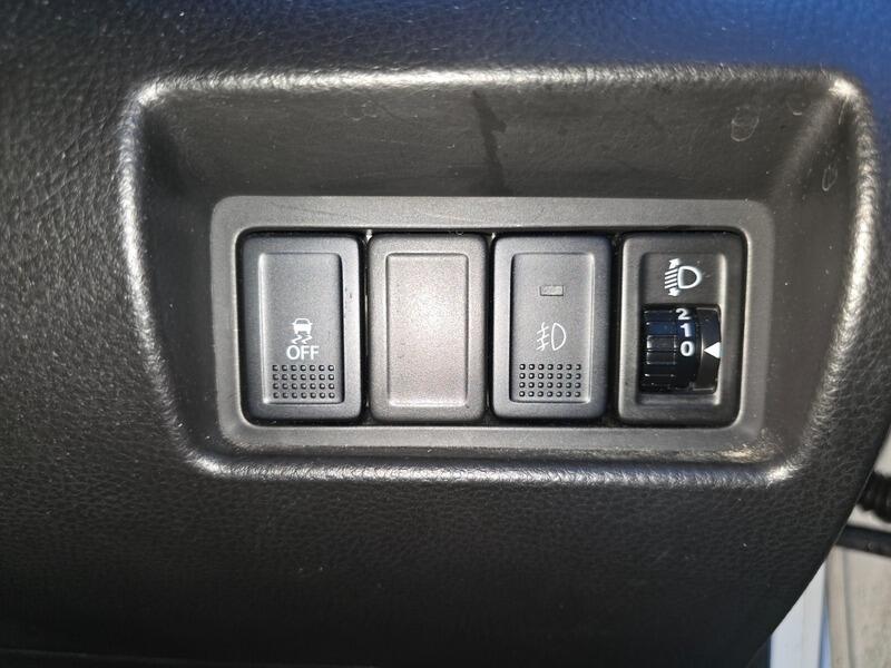 Used Suzuki Swift 2015 for sale - 77637787: Photo 25