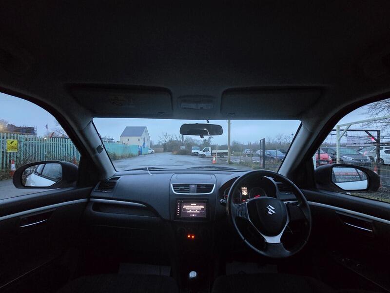 Used Suzuki Swift 2015 for sale - 77637787: Photo 35