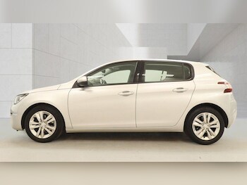 Used Peugeot 308 2015 for sale - 78462134: Photo
