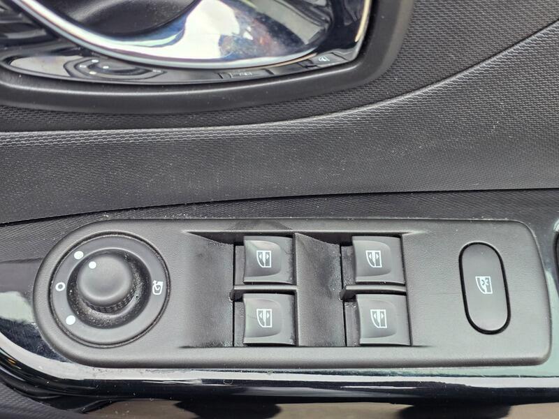 Used Renault Captur 2013 for sale - 76572691: Photo 13