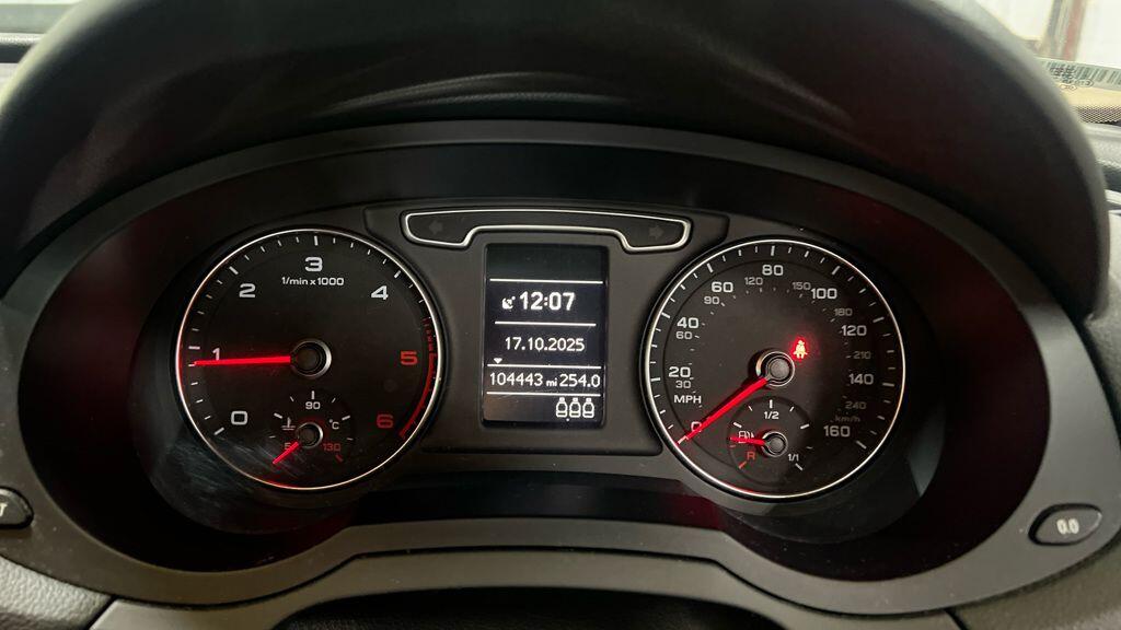 Used Audi Q3 2014 for sale - 76371246: Photo 8