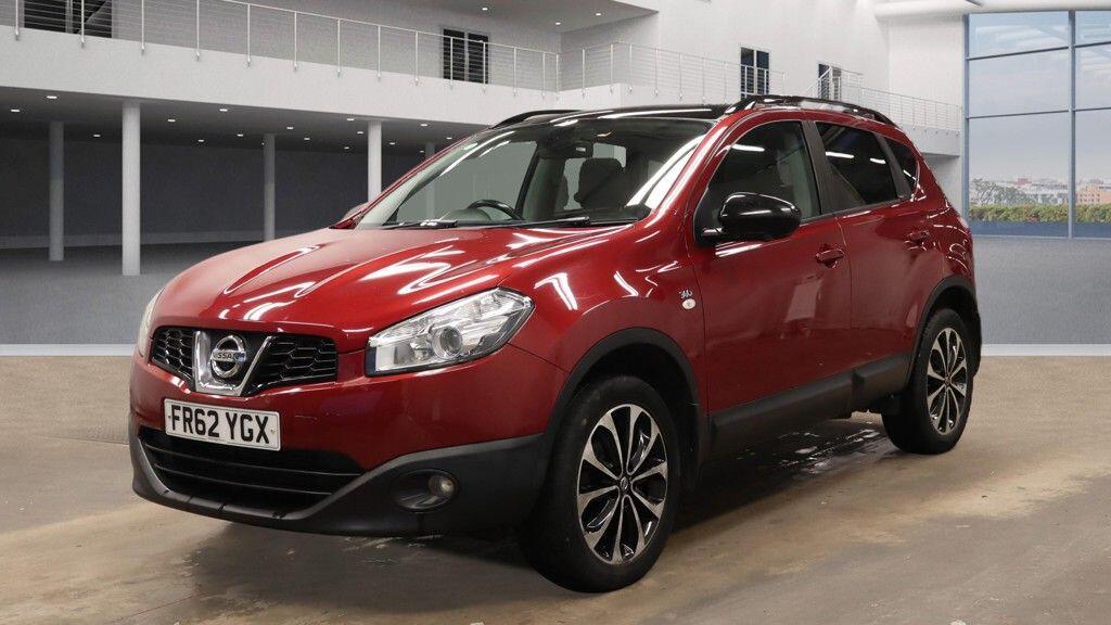 Used Nissan Qashqai 2013 for sale - 77351747: Photo 2