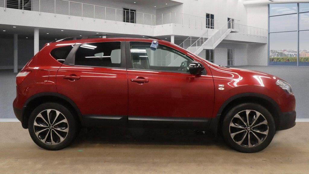 Used Nissan Qashqai 2013 for sale - 77351747: Photo 4