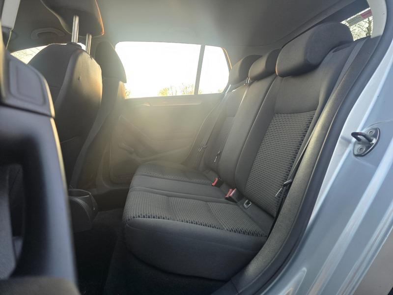 Used Volkswagen Golf 2009 for sale - 76001047: Photo 14
