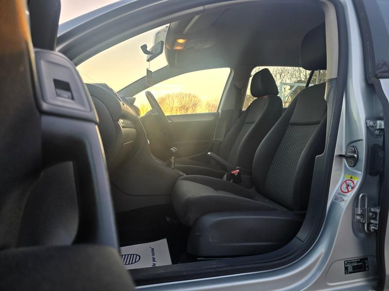 Used Volkswagen Golf 2009 for sale - 76001047: Photo 15