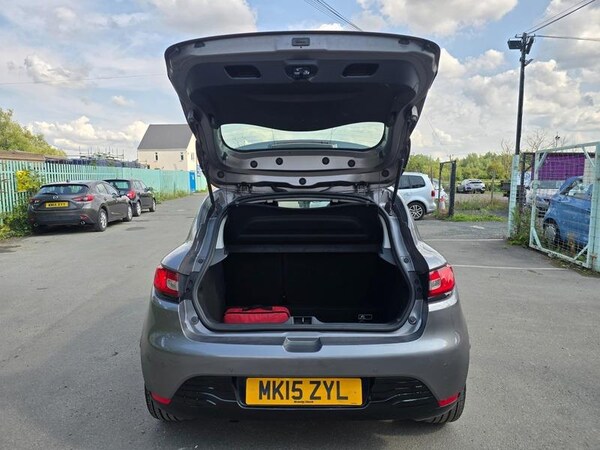 Used Renault Clio 2015 for sale - 75670622: Photo 10