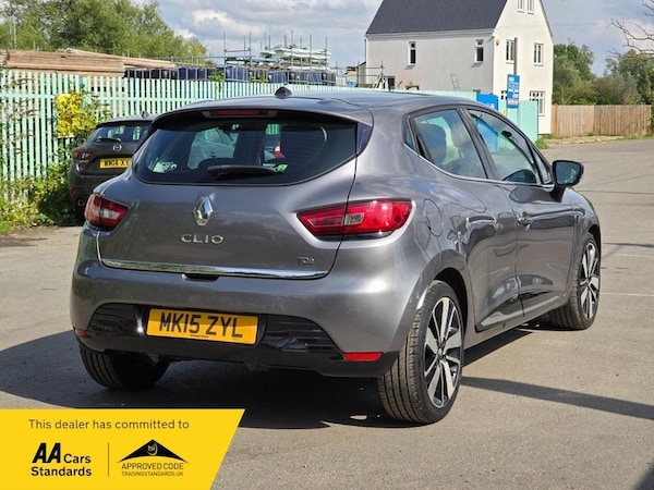 Used Renault Clio 2015 for sale - 75670622: Photo 25