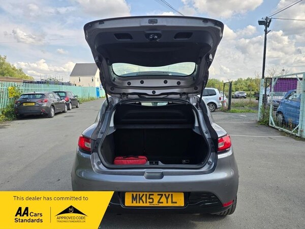 Used Renault Clio 2015 for sale - 75670622: Photo 26