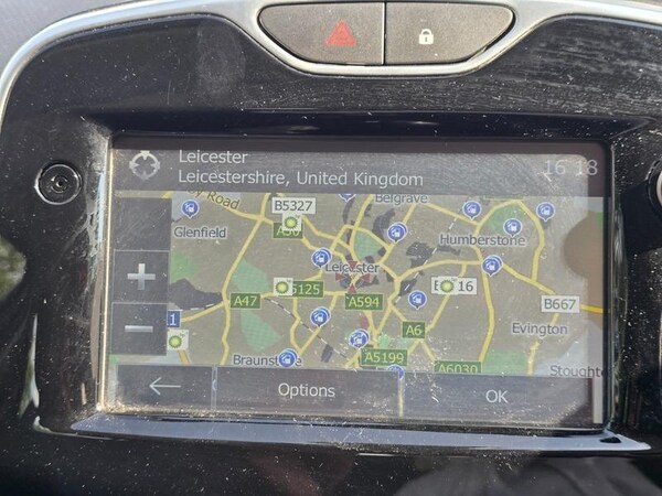 Used Renault Clio 2015 for sale - 75670622: Photo 44