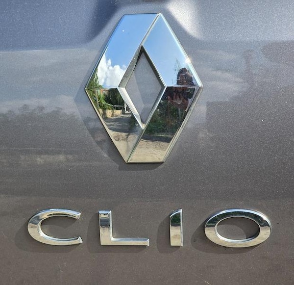 Used Renault Clio 2015 for sale - 75670622: Photo 55