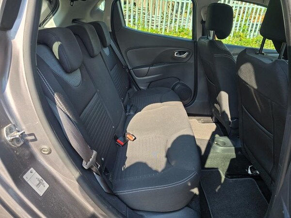 Used Renault Clio 2015 for sale - 75670622: Photo 56