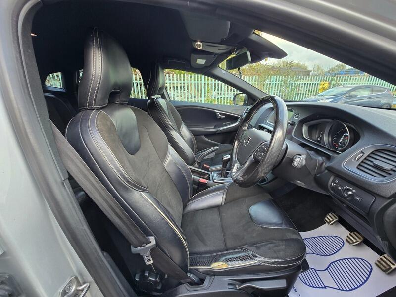 Used Volvo V40 2016 for sale - 76227111: Photo 15