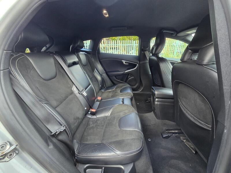 Used Volvo V40 2016 for sale - 76227111: Photo 19