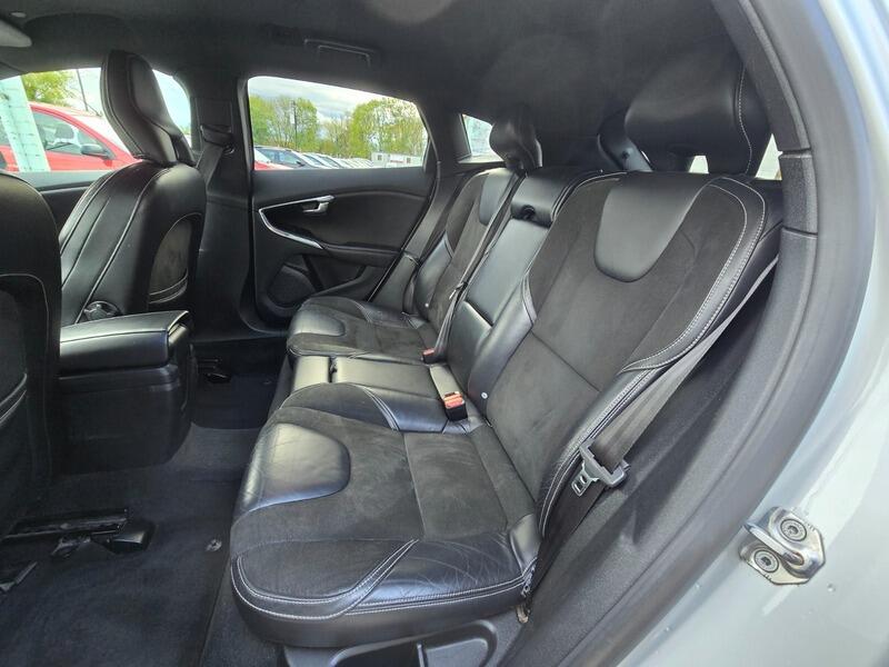 Used Volvo V40 2016 for sale - 76227111: Photo 20