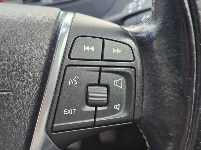 Used Volvo V40 2016 for sale - 76227111: Photo 26