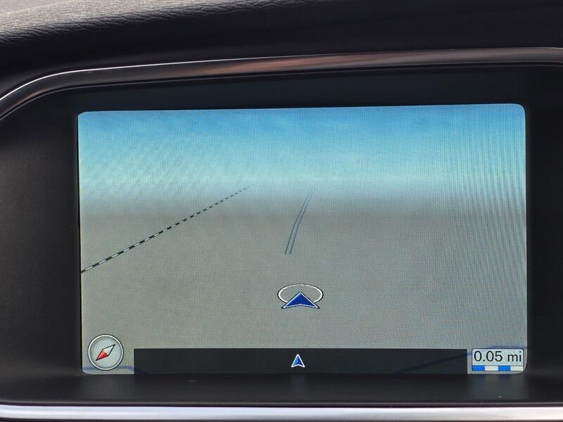 Used Volvo V40 2016 for sale - 76227111: Photo 3