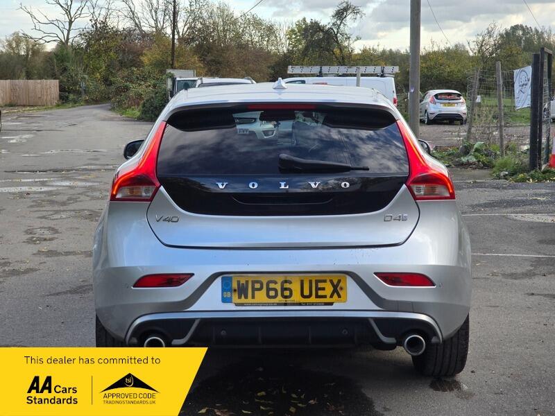 Used Volvo V40 2016 for sale - 76227111: Photo 8