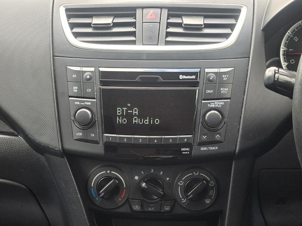 Used Suzuki Swift 2014 for sale - 73869017: Photo 32