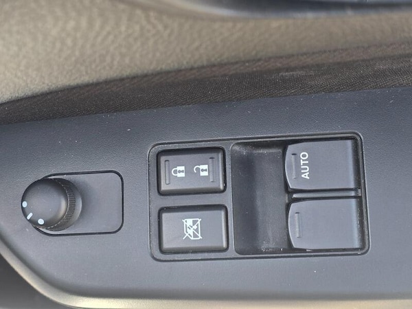 Used Suzuki Swift 2014 for sale - 73869017: Photo 36