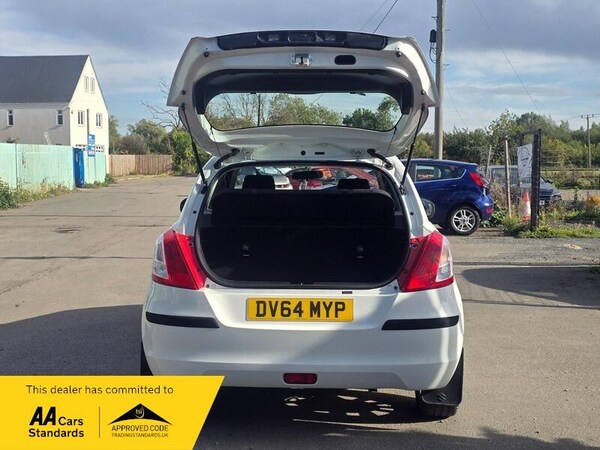 Used Suzuki Swift 2014 for sale - 73869017: Photo 9