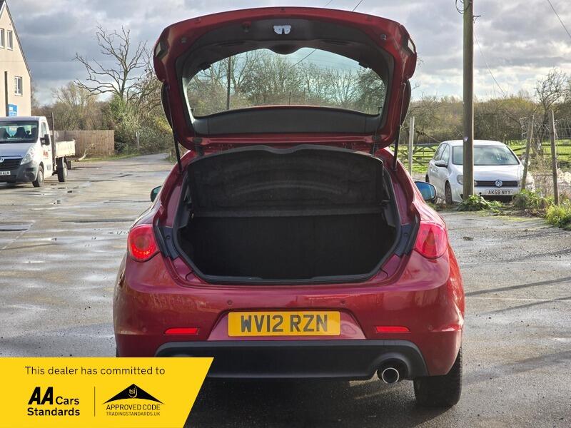 Used Alfa Romeo Giulietta 2012 for sale - 76644622: Photo 11