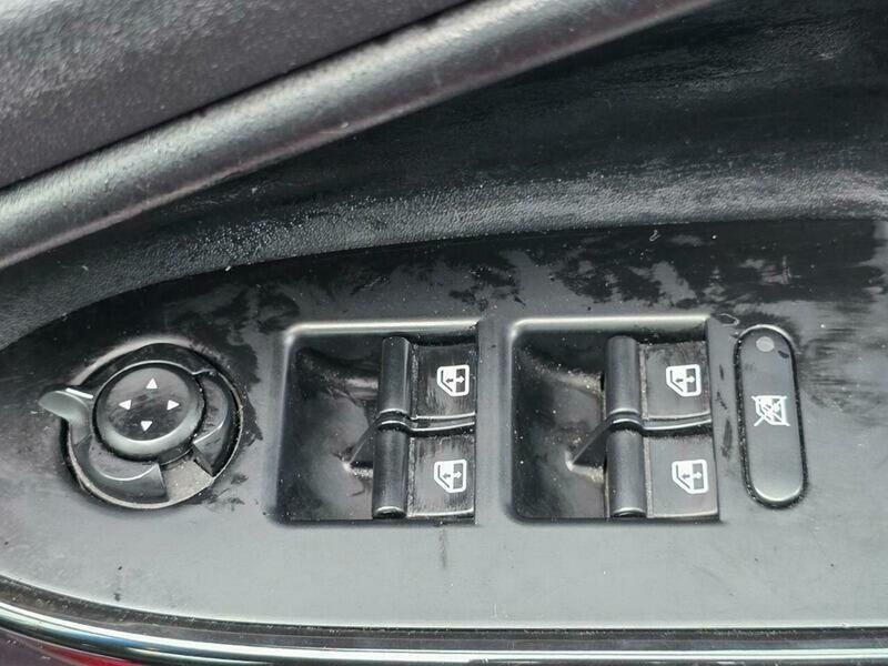 Used Alfa Romeo Giulietta 2012 for sale - 76644622: Photo 17