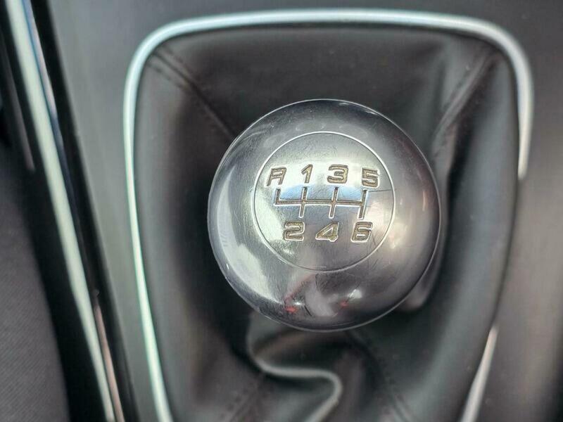 Used Alfa Romeo Giulietta 2012 for sale - 76644622: Photo 34