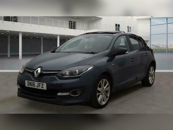 Used Renault Megane 2016 for sale - 76094486: Photo 2
