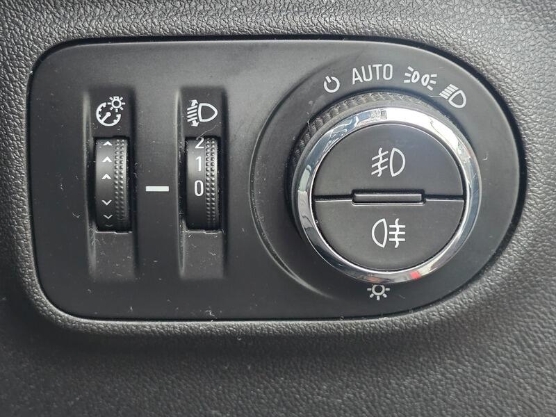 Used Vauxhall Corsa 2016 for sale - 76607378: Photo 24