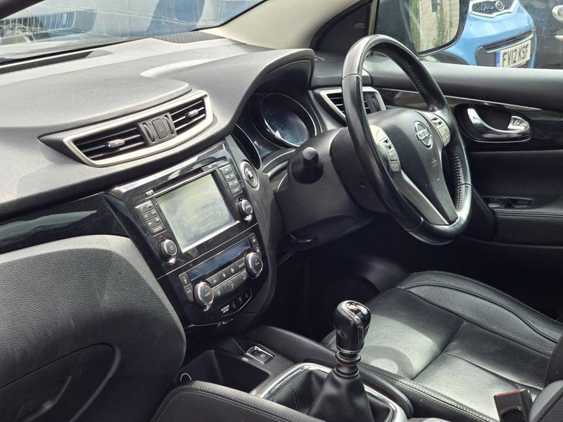 Used Nissan Qashqai 2014 for sale - 76753274: Photo 38