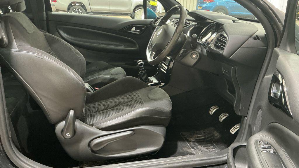 Used DS Automobiles DS 3 2016 for sale - 78033606: Photo 8