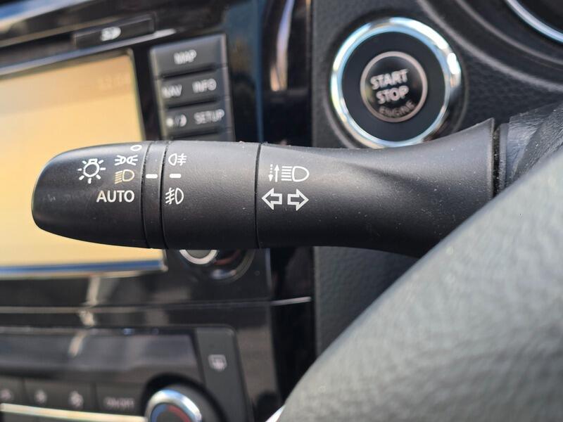 Used Nissan Qashqai 2015 for sale - 76360734: Photo 31