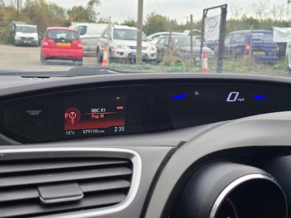 Used Honda Civic 2016 for sale - 76240222: Photo 35
