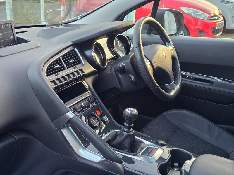 Used Peugeot 3008 2016 for sale - 76572971: Photo 18