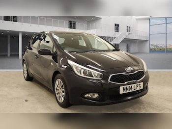 Used Kia Ceed 2014 for sale - 77625293: Photo