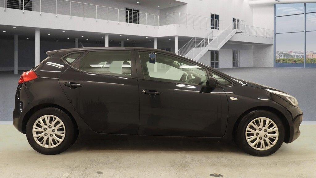 Used Kia Ceed 2014 for sale - 77625293: Photo 4