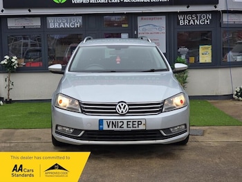 Used Volkswagen Passat 2012 for sale - 77798999: Photo