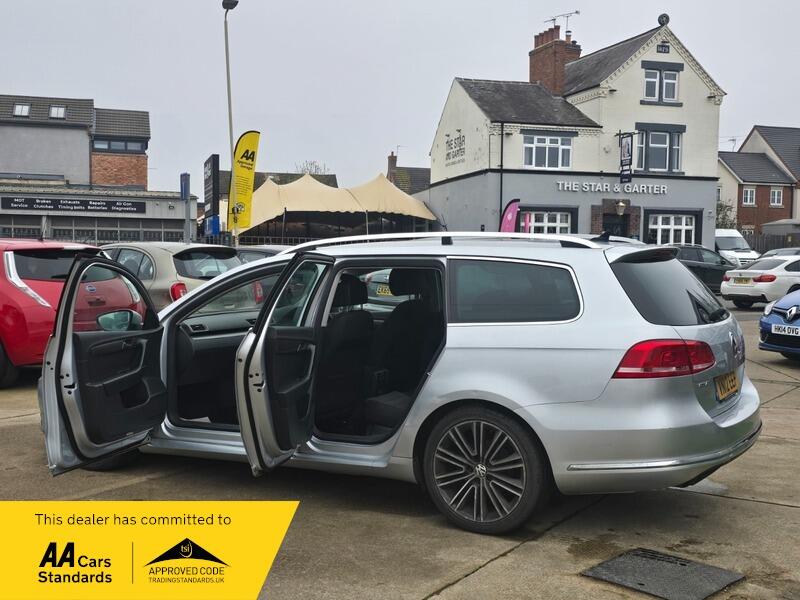 Used Volkswagen Passat 2012 for sale - 77798999: Photo 6