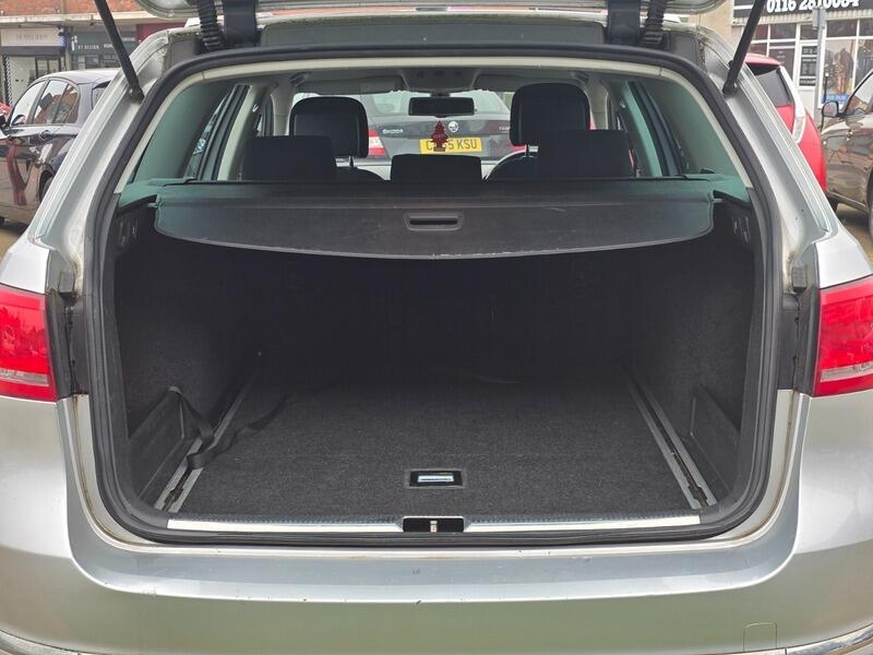 Used Volkswagen Passat 2012 for sale - 77798999: Photo 9