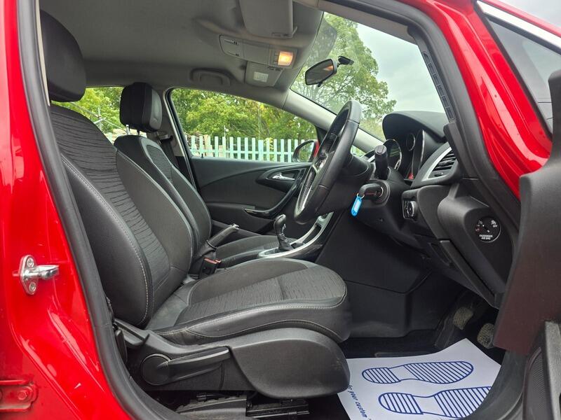 Used Vauxhall Astra 2015 for sale - 76071988: Photo 12