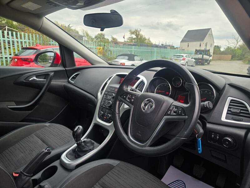 Used Vauxhall Astra 2015 for sale - 76071988: Photo 15