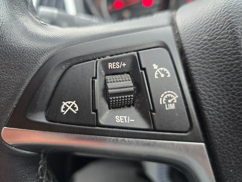 Used Vauxhall Astra 2015 for sale - 76071988: Photo 20